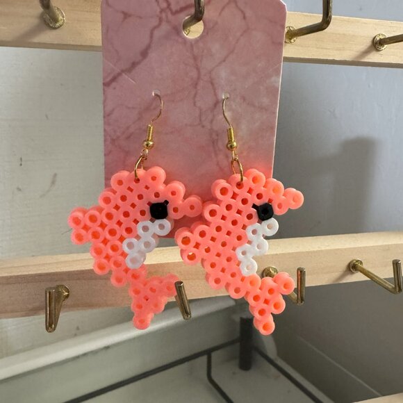 Dolphin coral pearler bead earrings - Picture 2 of 2